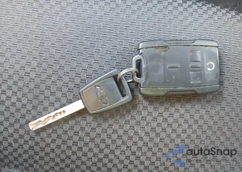 2014 Chevrolet Silverado 1500 1Lt из США, поврежденный, VIN 1GCRCREHXEZ250396